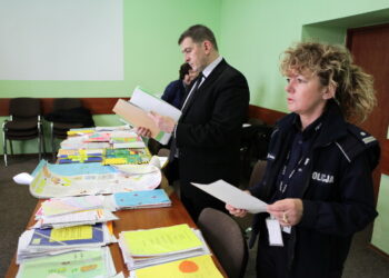 1800 prac wpłynęło na konkurs "Świeć przykładem" ogłoszony przez KWP - Radio Kielce