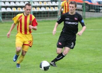 Piłka nożna: Falstart Młodej Korony - Radio Kielce
