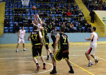 UMKS Kielce przegrał we własnej hali z Sokołem Łańcut 59:75 - Radio Kielce