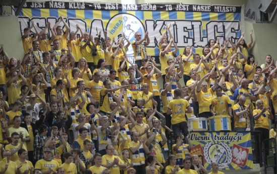 Piłka ręczna: Bardzo mało biletów na Final Four Pucharu Polski. Vive i Wisła będą interweniować - Radio Kielce Piłka ręczna: Bardzo mało biletów na Final Four Pucharu Polski. Vive i Wisła będą interweniować - Radio Kielce