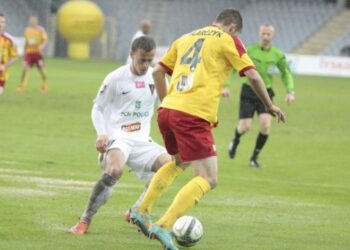 Piłka nożna: Hernani katem Korony - Radio Kielce