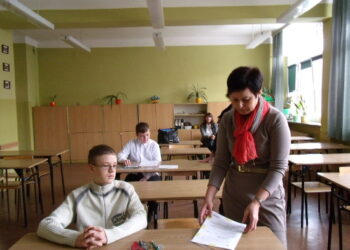 Uczniowie szkół podstawowych napisali swój pierwszy egzamin - Radio Kielce