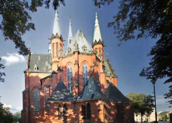 Arcybiskup Mokrzycki uświetni jubileusz parafii Świętego Krzyża - Radio Kielce