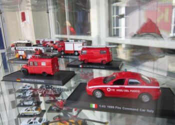 Straż pożarna w miniaturze - wystawa w Muzeum Zabawek i Zabawy - Radio Kielce