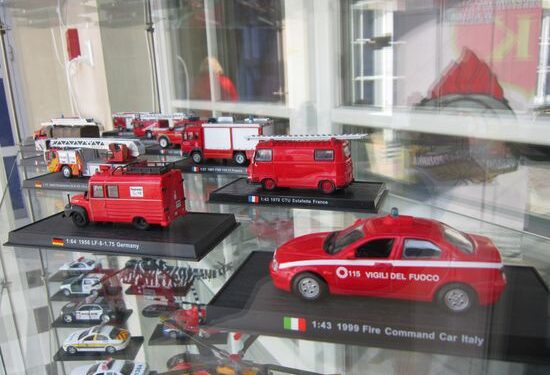 Straż pożarna w miniaturze - wystawa w Muzeum Zabawek i Zabawy - Radio Kielce