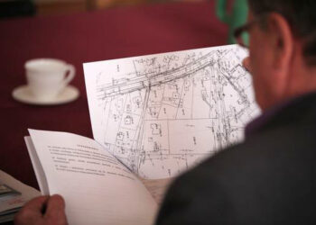 Radni Piekoszowa dyskutowali o sytuacji ekonomicznej gminy - Radio Kielce