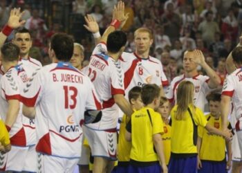 Piłka ręczna: Tylko trzech kielczan w kadrze Bieglera - Radio Kielce