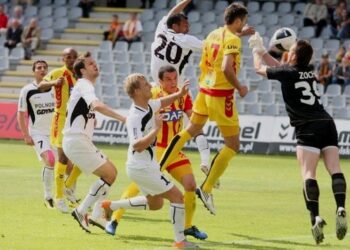 Piłka nożna: Złamany nos Stano. Słowak nie zagra z Pogonią - Radio Kielce