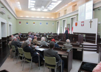 Emocjonująca debata o przyszłości kieleckiego dworca PKS - Radio Kielce