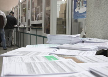 63% podatników rozliczyło się już z fiskusem. Jeżeli tego jeszcze nie zrobiłeś, skorzystaj z porad specjalistów - Radio Kielce