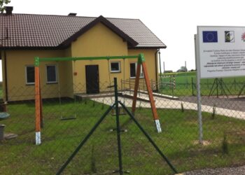 Nowa świetlica wiejska w Rżuchowie - Radio Kielce