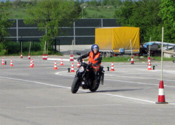 Praktyczne egzaminy kandydatów na motocyklistów - Radio Kielce