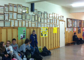 Audyt w placówkach oświatowych gminy Ożarów - Radio Kielce