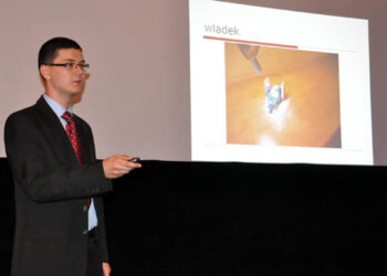 Pokaz robotów na zakończenie VI Festiwalu Nauki i Kultury w Sandomierzu - Radio Kielce