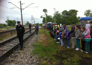 Kontrolowane zderzenie pociągu z samochodem osobowym w Miąsowej - Radio Kielce