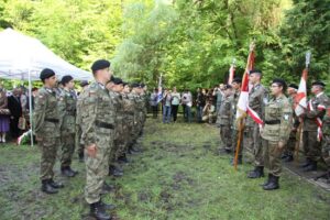 Ślubowanie nowych członków Związku Strzeleckiego Strzelec / Kamil Król / Radio Kielce