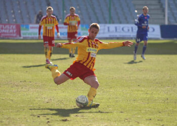 Piłka nożna: Dwa obozy Korony podczas przygotowań do nowego sezonu - Radio Kielce