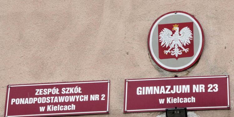 Gimnazjum nr 23 w Kielcach / Wojciech Habdas / Radio Kielce
