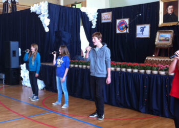 10-lecie nadania imienia ZSP NR 1 w Jędrzejowie / Ewa Pociejowska Gawęda / Radio Kielce