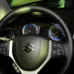 Przedpremierowa prezentacja nowego Suzuki SX4 / Wojciech Habdas / Radio Kielce