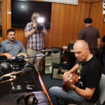 100. wydanie Made in Kielce, którego gośćmi byli Edyta i Łukasz Golcowie, kieleccy muzycy, słuchacze / Wojciech Habdas