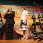 Chmielnik. Świętokrzyski Sztetl - Burmistrz Chmielnika Jarosław Zatorski podziękował wszystkim, którzy przyczynili się do powstania muzeum, upamiętniającego życie w typowym polsko-żydowskim miasteczku, tzw. sztetlu / Wojciech Habdas / Radio Kielce