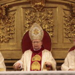 Msza święta z okazji 20-lecia sakry biskupiej i 50-lecia kapłaństwa biskupa Kazmierza Ryczana / Kamil Król / Radio Kielce