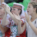 Koncert Galowy Festiwalu Harcerskiego Na Kadzielni - publiczność reagująca na to co działo się na scenie / Stanisław Blinstrub / Radio Kielce