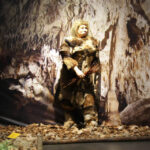 "Centrum Neandertalczyka" - najnowsza atrakcja turystyczno-edukacyjna przy "Jaskini Raj" / Robert Felczak / Radio Kielce