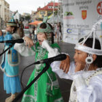 Na scenie na Rynku wystąpili uczestnicy 40 Jubileuszowego Festiwalu Harcerskiego / Wojciech Habdas / Radio Kielce