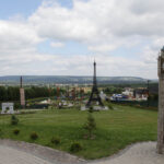 W audycji "Świętokrzyskie na fali" odwiedziliśmy we wtorek Krajno, niewielką miejscowość w gminie Górno. Park miniatur Sabat Krajno / Wojciech Habdas / Radio Kielce