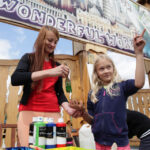 W audycji "Świętokrzyskie na fali" odwiedziliśmy we wtorek Krajno. Tradycyjnie można było "przybić piątkę" z Radiem Kielce / Wojciech Habdas / Radio Kielce