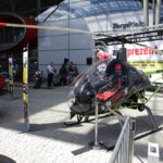 Targi Kielce - DubIt Tuning Festiwal. Na wystawie zaprezentowano także śmigłowiec. / Wojciech Habdas / Radio Kielce