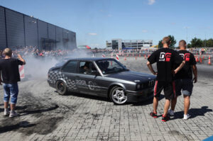 Targi Kielce - DubIt Tuning Festiwal. Pokazy Driftu. / Wojciech Habdas / Radio Kielce