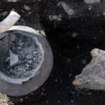 Radio Kielce na Fali w Krzyżanowicach Krzyżanowicach, gdzie odkryto pochówek tak zwanej kultury mierzanowickiej sprzed ponad dwóch tysięcy lat przed naszą erą / Radio Kielce