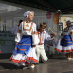 Festiwal Harcerski. Zaprezentowały  się zespoły zagraniczne. Wśród nich, m. in. chór z Białorusi, zespoły wokalne z Mińska oraz grupa folklorystyczna z Iwanofrankowska. / Wojciech Habdas / Radio Kielce