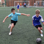 Wakacyjne mistrzostwa szóstek piłkarskich. Mecz Huragan - FC Nitro zakończony remisem 3:3 / Wojciech Habdas / Radio Kielce