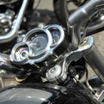 The Legend on Tour zawitał do Kielc. Na stacji BP przy ulicy Jagiellońskiej było obejrzeć kilkadziesiąt motocykli Harley Davidson / Piotr Michalski / Radio Kielce