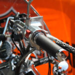 The Legend on Tour zawitał do Kielc. Na stacji BP przy ulicy Jagiellońskiej było obejrzeć kilkadziesiąt motocykli Harley Davidson / Piotr Michalski / Radio Kielce