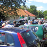 Festyn dla kierowców, pod nazwą "Assistance św. Krzysztofa". Samochody i motocykle poświęcił sandomierski biskup - senior Edward Frankowski / Stanisław Blinstrub / Radio Kielce