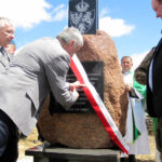 Pomnik poświęcony Powstańcom Styczniowym został odsłonięty w Ociesękach / Stanisław Blinstrub / Radio Kielce