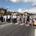 Mieszkańcy Woli Jachowej i Skorzeszyc zablokowali ruch na drodze 74 / Wojciech Habdas / Radio Kielce