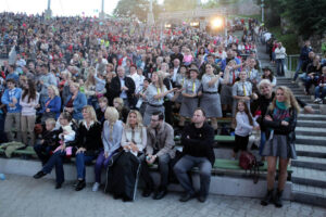 Koncert Gospodarze - Gościom, rozpoczynający 40 Jubileuszowy Festiwal Harcerski / Wojciech Habdas / Radio Kielce