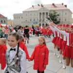 Ulicami Kielc przeszedł barwny korowód uczestników 40 Jubileuszowego Festiwalu Harcerskiego / Wojciech Habdas / Radio Kielce