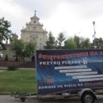 Świętokrzyskie na Fali. Przybij Piątkę z Radiem Kielce na dziedzińcu Muzeum Narodowego w Kielcach. / Konrad Łużniak / Radio Kielce