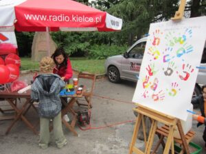 Świętokrzyskie na Fali. Przybij Piątkę z Radiem Kielce w Zagnańsku. / Konrad Łużniak / Radio Kielce