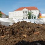 Salon Miejski na rynku kieleckim / Paweł Klepka / Radio Kielce