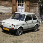 Zlot SHL w Tokarni -fiat 126p to już zabytek... / Stanisław Blinstrub / Radio Kielce