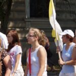 Protest wiernych z Kazimierzy Wielkiej pod siedzibą kurii  kieleckiej / Bartłomiej Zapała / Radio Kielce