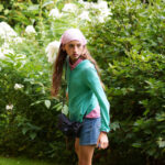 20 osobowa grupa dzieci i młodzieży ze Smoleńska, należących do stowarzyszenia „Dom Polski” - przyjechała do Kielc na zaproszenie agencji konsularnej Rzeczpospolitej Polskiej i Świętokrzyskiego Urzędu Marszałkowskiego. Odwiedzili min. Kapkazy